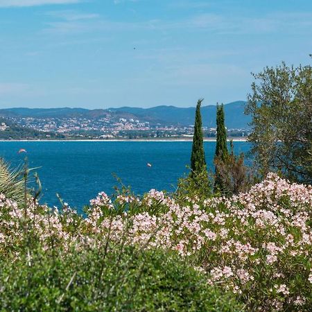 Villa Vue Mer Presqu'Ile De Giens Avec Piscine Hyères Exterior foto